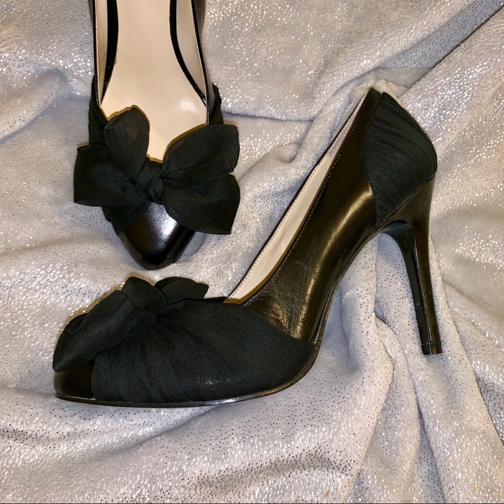 NEW Nine West “Resse” 7.5 Pumps with Bows
